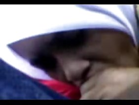 黑色pikaper在街上粘上俄羅斯姑娘,毫無戒心的美女邀請他參觀。這傢伙一直試圖把這個小女孩帶到朋友聚會,但這個女孩,作為一個混蛋,聞到了,想要獨自一人。哦,是的,小雞,如果你去那裡,即使用膠水也不會恢復你的洞。黑皮膚的運動員,顯然是坐在類固醇上,決定用他的印象深刻,魅力和性感引誘傻瓜,而他的運動人物應該對此有所幫助。他背上一個黑髮,開始舔她的胯部,同時愛撫肛門。當烏木掏出一個成員時,這個女孩心情開闊,一隻巨大的棍子站在它的陰莖上。這個女孩不想屈服於這種“popkina的歡樂”,她巧妙地把陰莖放在嘴裡吮吸。從毒品開始,運動員的成員一直站在準備狀態,所以這種性別是為了可愛的黑髮女人生命中最長的性交。隨著精子的射精很少,這個傢伙從他黑皮膚的警棍一滴一滴地滴下vydrachival白色液體。
